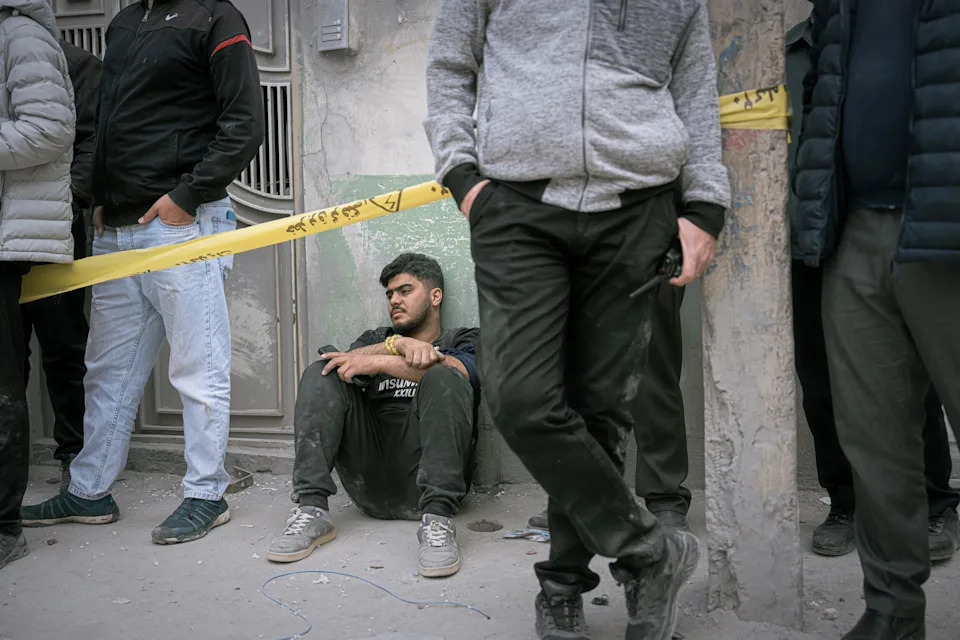 Izrael Pokrenuo Novi Talas Napada Na Iran — Pogođena Stambena Zgrada U Tabrizu; Prve AP Fotografije Izvan Teherana