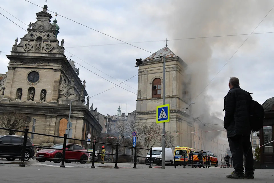 Rat u Iranu Preusmerava Pažnju Sa Ukrajine — Rusija Pokreće Intenzivnu Prolećnu Ofanzivu
