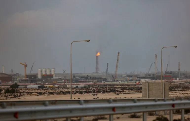 LNG Pod Pritiskom: Šta Je LNG, Kako Funkcioniše i Zašto Prekidi Kroz Hormuz Imaju Globalne Posledice