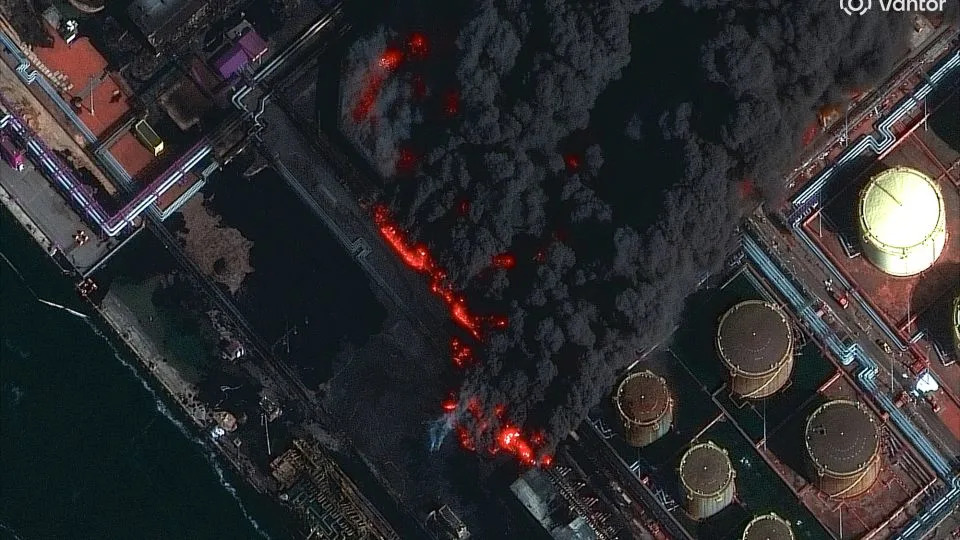 Ukrajina Pojačava Napade Na Rusku Naftnu Industriju — Rafinerije i Terminali Meta Dronova Dok Kremlj Profitira