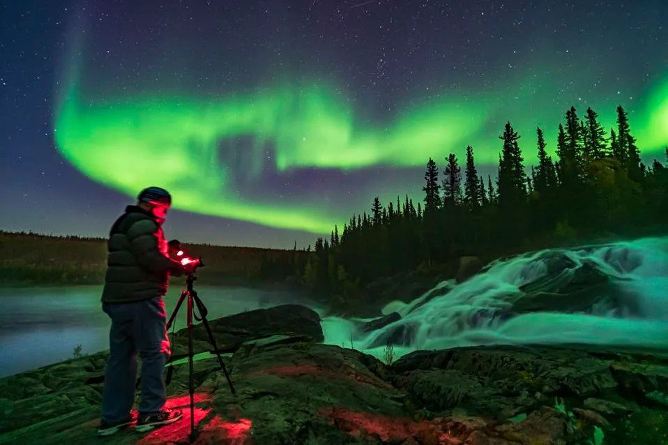 Northern Lights Alert: Aurora Could Reach 10 U.S. States Overnight (Mar 29–30)