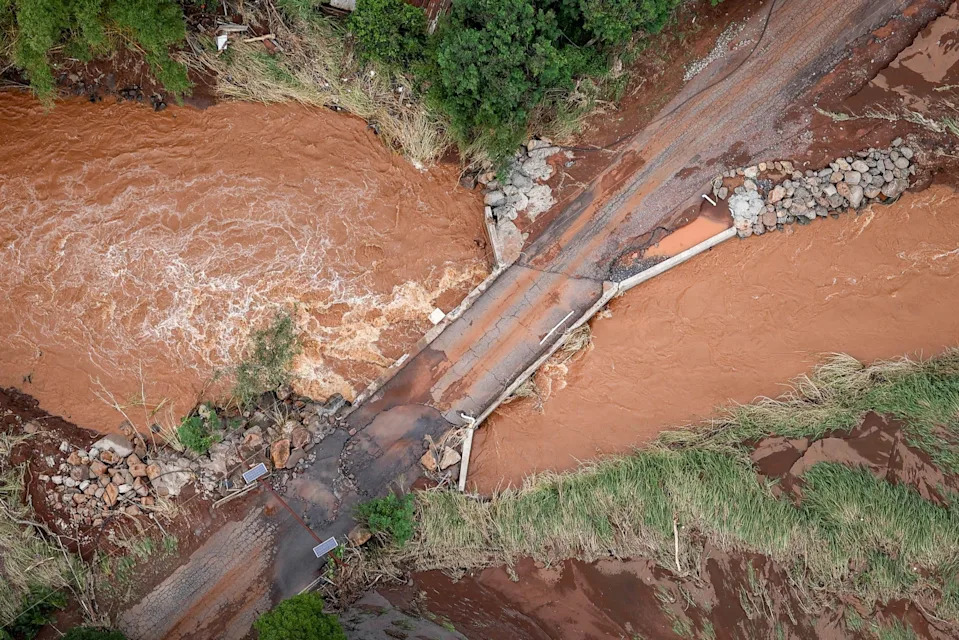 Haotični mart 2026: Poplave na Havajima, trocifrene temperature na zapadu i uloga džet strima