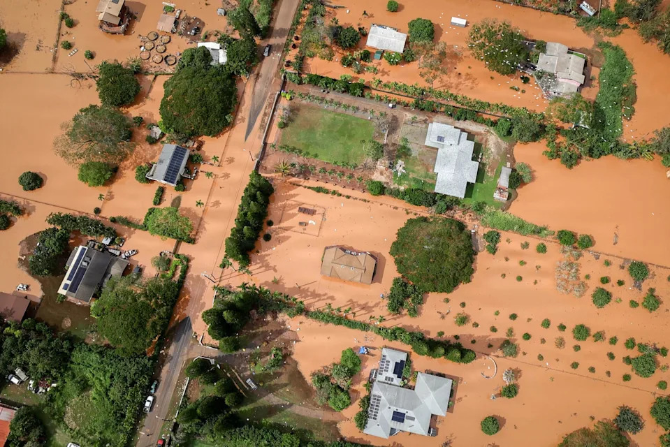 Haotični mart 2026: Poplave na Havajima, trocifrene temperature na zapadu i uloga džet strima