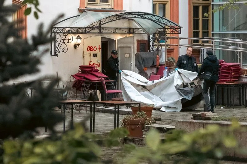 Sukobi u Beogradu: Stotine studenata protiv policije nakon pretresa Univerziteta