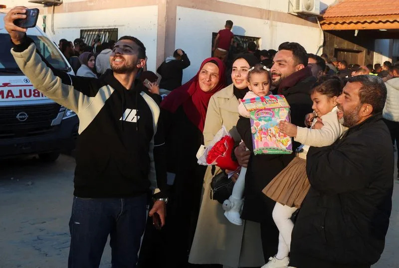 11 beba vraćeno roditeljima u Gazi nakon dve godine razdvojenosti