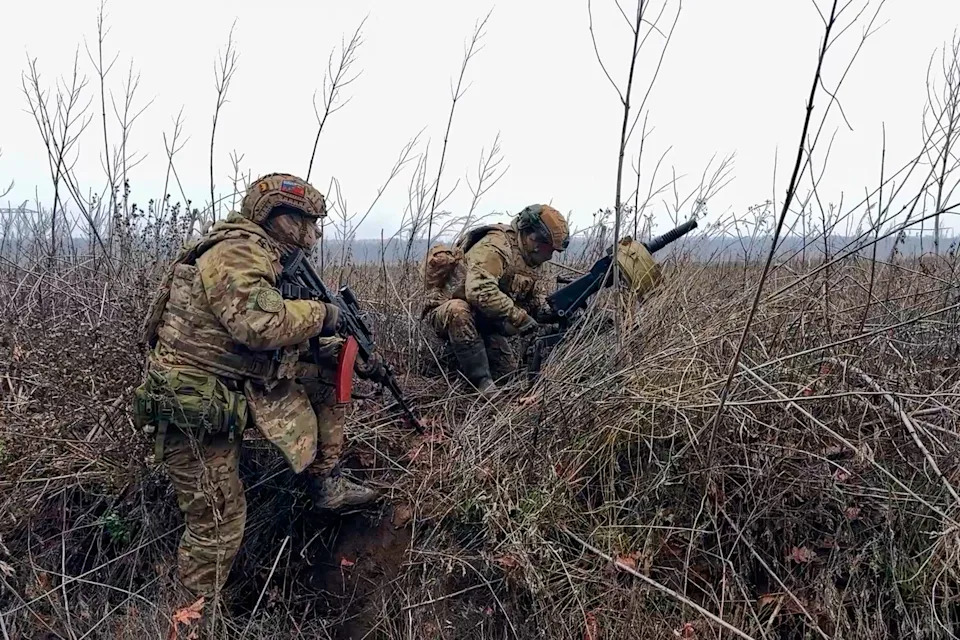 Dva Mrtva i Više Ranjenih u Ruskim Vazdušnim Udacima Dok Se Priprema Razmena Zarobljenika Za Uskrs