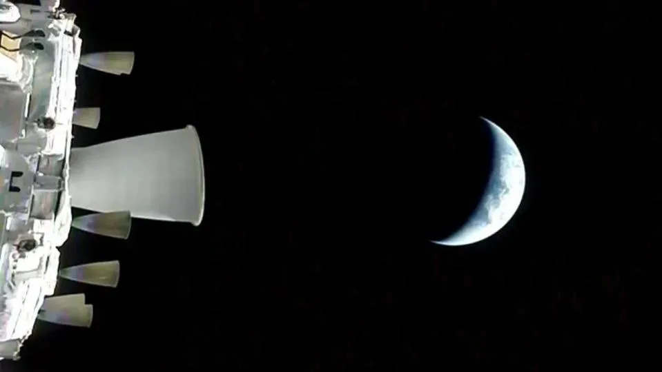 NASA: Posada Artemis II Prvi Ljudi Van Zemljine Orbite Od 1972. — Orion „Integrity“ Krenuo Ka Mesecu