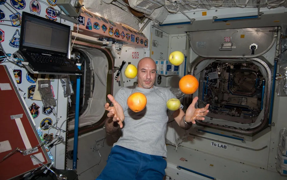 Luca Parmitano: „U bestežinskom stanju deluje kao da si posut vilinskim prahom“ — iskustva sa ISS i opasnost u svemiru