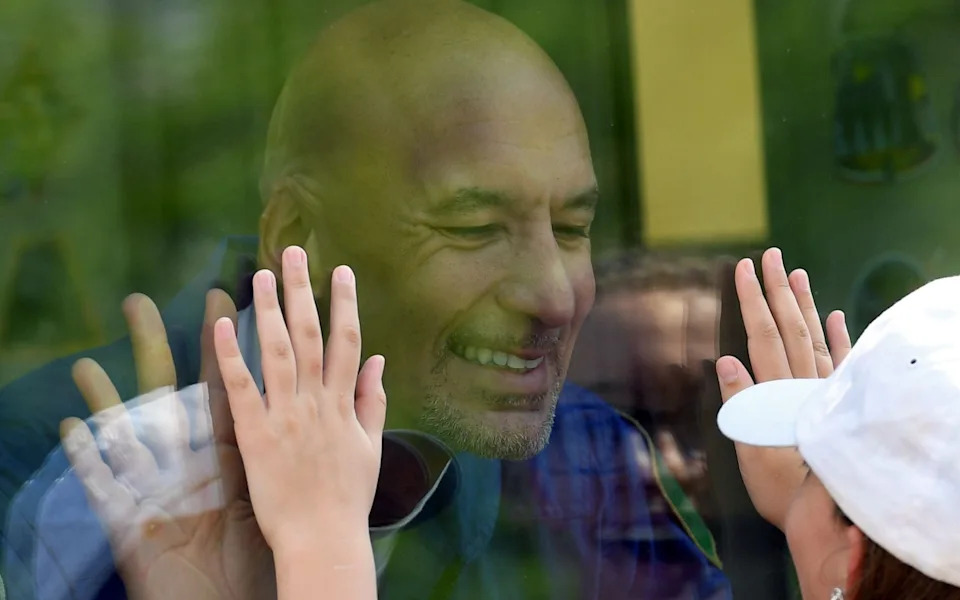 Luca Parmitano: „U bestežinskom stanju deluje kao da si posut vilinskim prahom“ — iskustva sa ISS i opasnost u svemiru