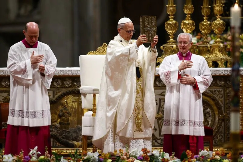 Papa Leo Na Uskrsnom Bdenju Pozvao Na Mir: 