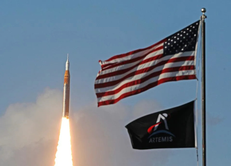 Zašto se NASA vraća na Mesec — plan za trajnu bazu i nova era Artemis programa