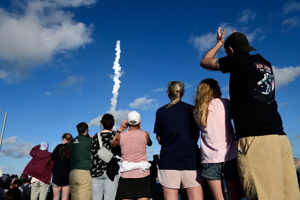 Toalet Artemis II pravi probleme, ali misija nastavlja ka Mesecu