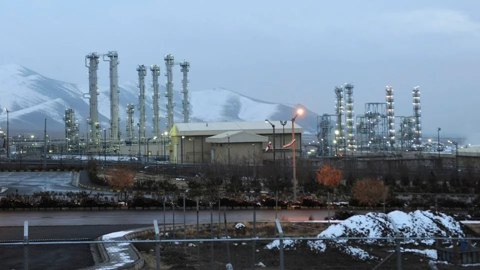 Pre kraja rata: SAD i Izrael Usmeravaju Udare Na Iransku Nuklearnu Stručnost