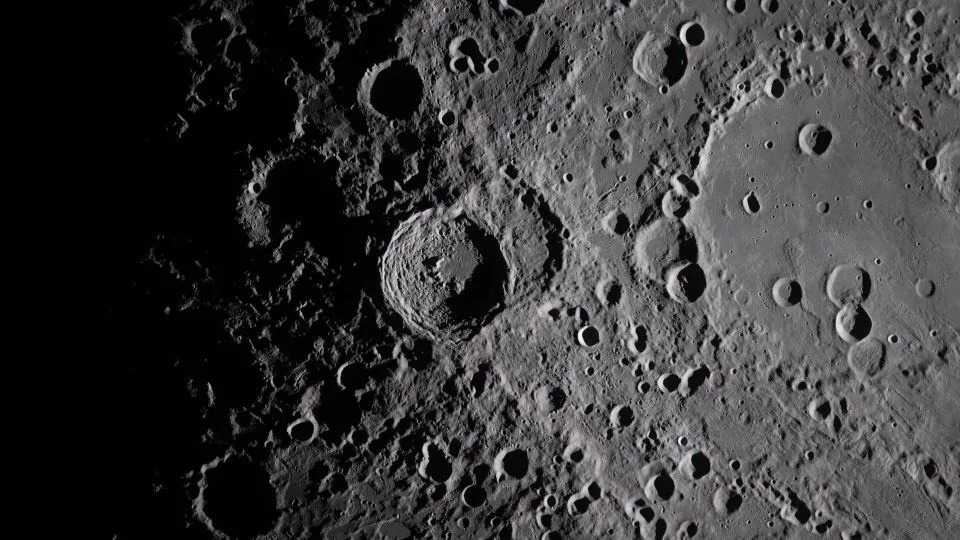 Artemis II: Istorijski prelet Meseca — 10.000 fotografija, „earthset“ i gotovo sat totaliteta