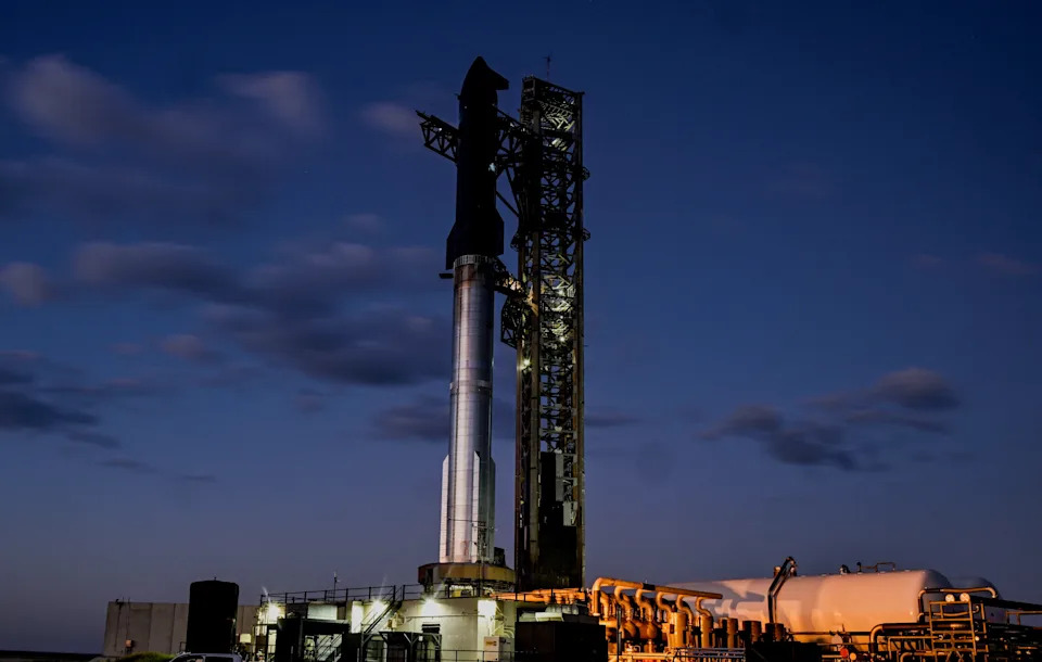 SpaceX Ponovo Pomerio Debi Starshipa Za 2026. — Musk Najavio Lansiranje 