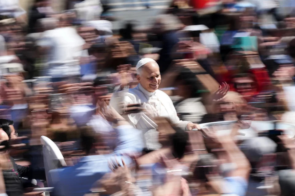 Pope Leo XIV Begins Historic 11‑Day African Tour Amid Church Growth and Political Challenges