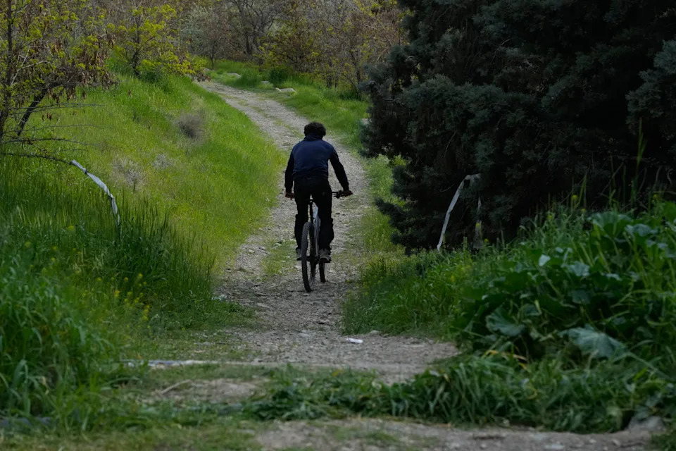 Teheran: Krhki Prekid Vatre Obeležen Tugom i Mirnim Vikendom