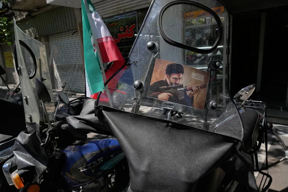 Teheran: Krhki Prekid Vatre Obeležen Tugom i Mirnim Vikendom