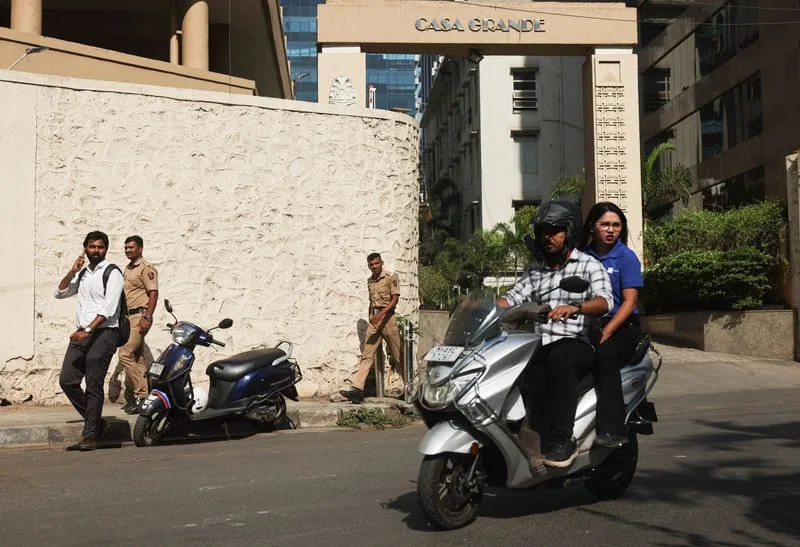 Asha Bhosle (92) Preminula U Mumbaiju — Legenda Bolivudske Muzike