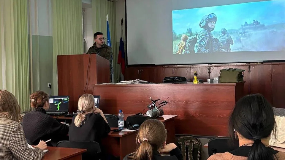 Ogroman pritisak na kampuse: Kako Kremlj cilja studente za regrutaciju u Snage za bespilotne sisteme