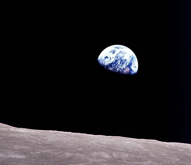 Rise — Plišana Maskota Artemis II Koja Je Putovala Do Meseca I Nazad