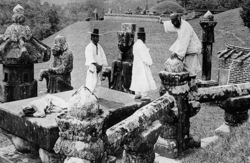 DNK Otkriva Ritualna Žrtvovanja i Endogamiju u Drevnoj Koreji — Porodice Žrtvovane u Grobnici Imdang-Joyeong