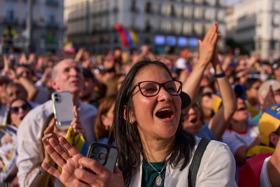 María Corina Machado Draws Thousands in Madrid, Declines Meeting With Spain’s Prime Minister