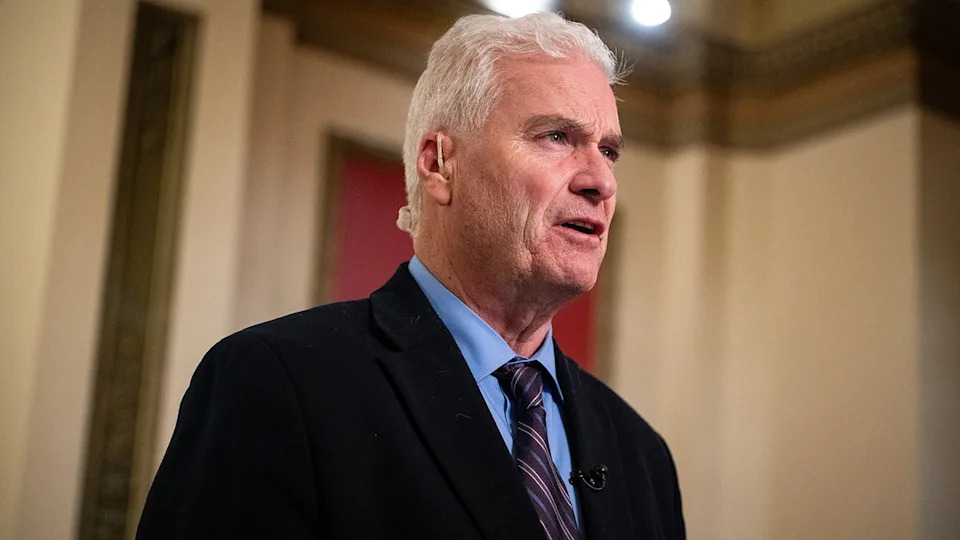 Top House Republican Calls Ilhan Omar a 'Complete Fraud' After $30M Disclosure Revised to Under $100K