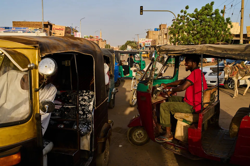 Sudan in Pictures: Daily Life and Resilience as War Enters Its Fourth Year