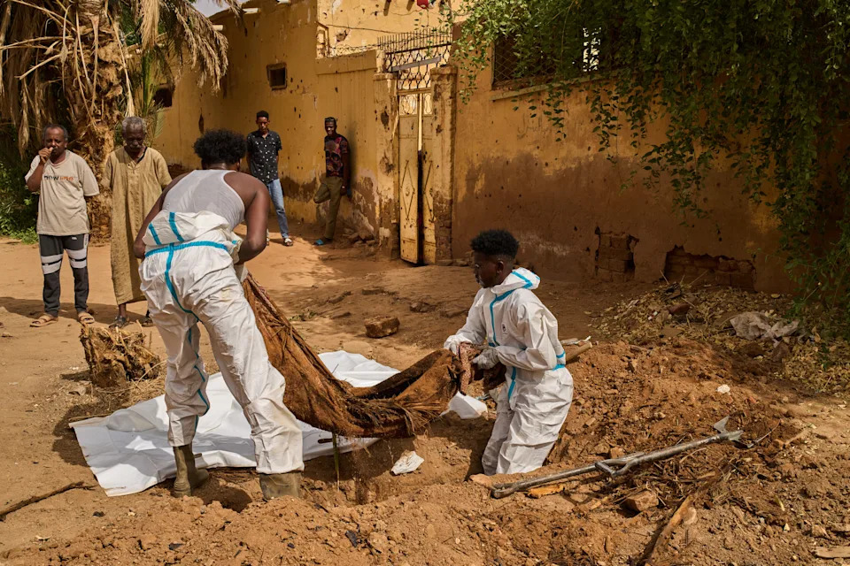Sudan in Pictures: Daily Life and Resilience as War Enters Its Fourth Year