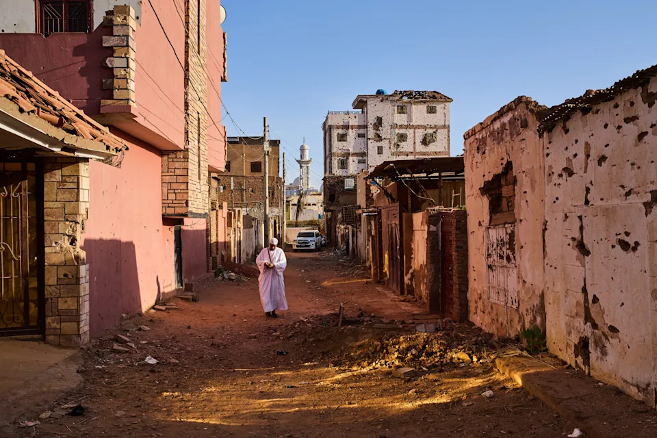 Sudan in Pictures: Daily Life and Resilience as War Enters Its Fourth Year