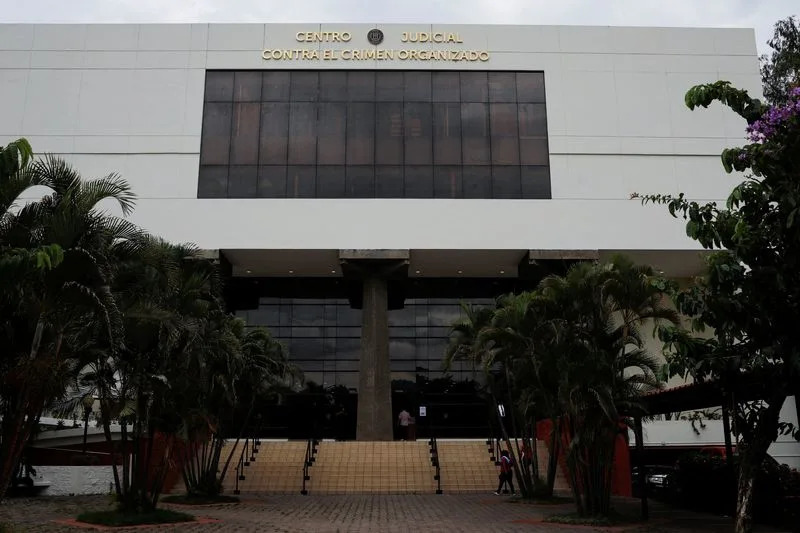 El Salvador Pokrenuo Masovni Proces Protiv 486 Navodnih Članova MS-13