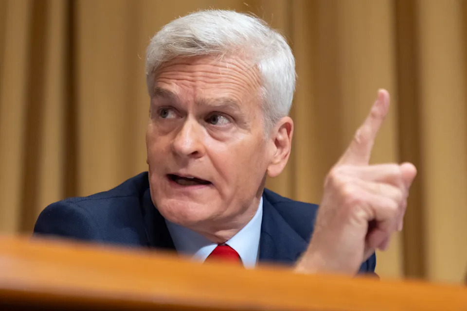 Cassidy vs. RFK Jr.: Senate Hearings Will Test Loyalty To Trump, Scientific Oversight And His Reelection