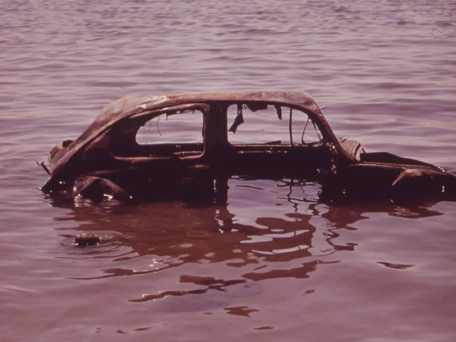 Before the EPA: Documerica Photos Reveal America's Smog, Sewage and the Laws That Changed Cities