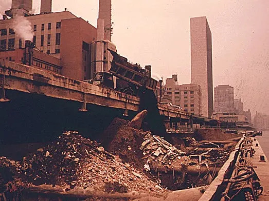 Before the EPA: Documerica Photos Reveal America's Smog, Sewage and the Laws That Changed Cities
