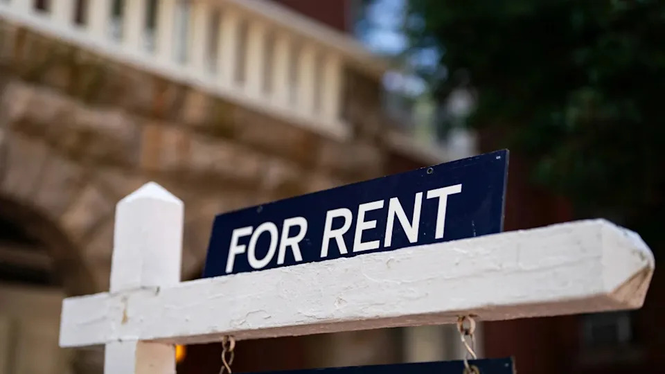 U Engleskoj se pojavljuju oglasi 