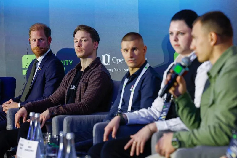 Princ Hari Nenajavljeno U Kijevu: 