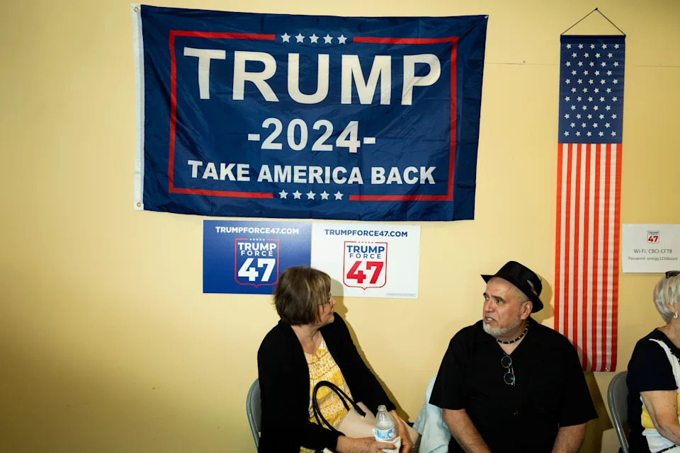 AP-NORC Poll: Key Voter Groups Growing Less Satisfied With Trump After One Year