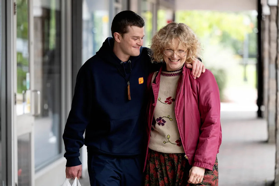 I Swear — Dirljiva, Ponekad Previše Sentimentalna Biografija Koju Spašava Vrhunska Gluma