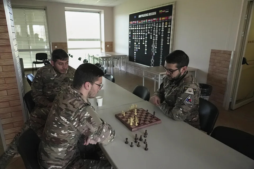 Na baltičkom nebu: Kako NATO i ruski piloti izbegavaju eskalaciju — presretanja iz baze Šiauliai