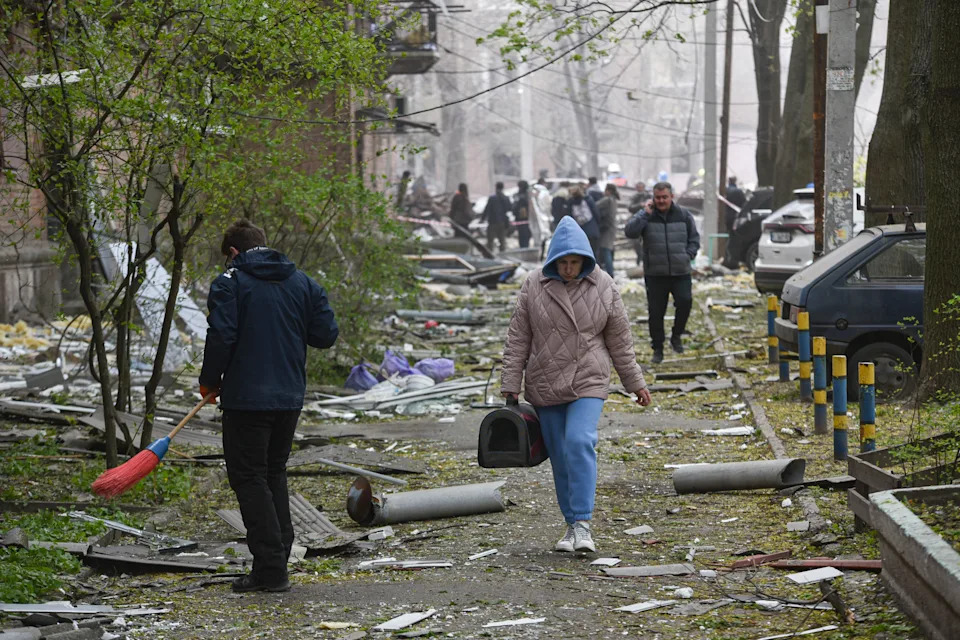 Najmanje 16 Poginulih u Udarima — Godišnjica Černobila Podseća na Nuklearne Rizike