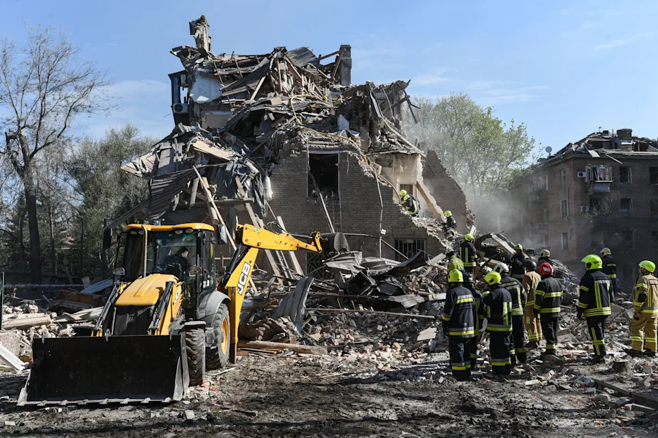 Najmanje 16 Poginulih u Udarima — Godišnjica Černobila Podseća na Nuklearne Rizike