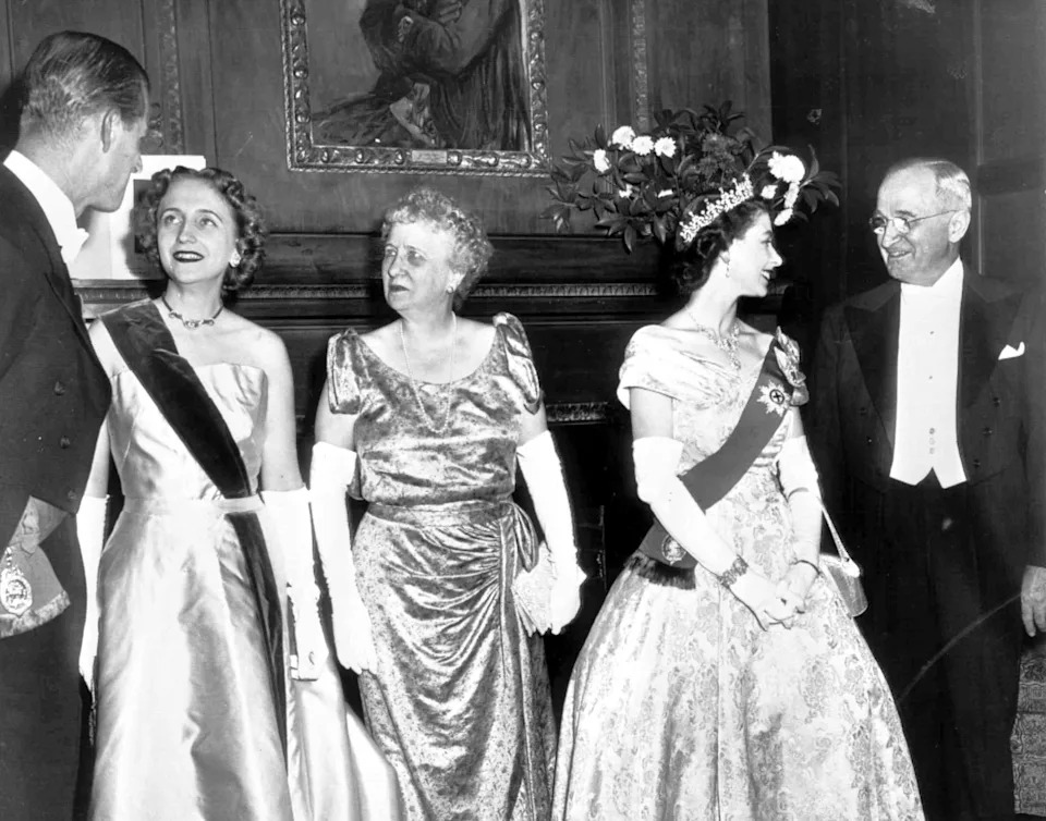 Kralj Čarls III I Kraljica Kamila Dolaze U Vašington: Pogled Na Najzapaženije Posete Britanske Kraljevske Porodice SAD