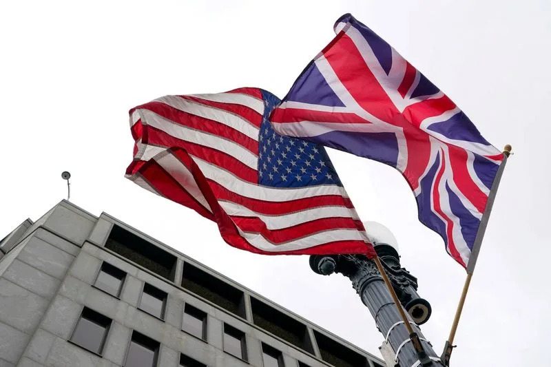 Kralj Čarls Počinje Državnu Posetu SAD, Zasenčenu Pucnjavom I Sporom Oko Irana