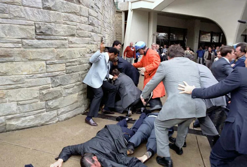 Hinckley Condemns 'Lax' Washington Hilton Security After Alleged Attack Near Trump