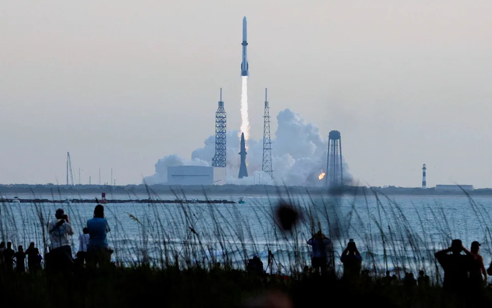 Blue Origin Korak Blizu Lansiranja Lunarog Landera: 