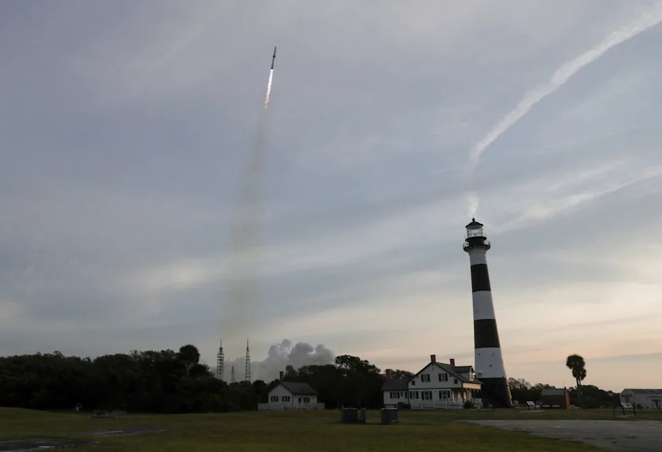 Blue Origin Korak Blizu Lansiranja Lunarog Landera: 