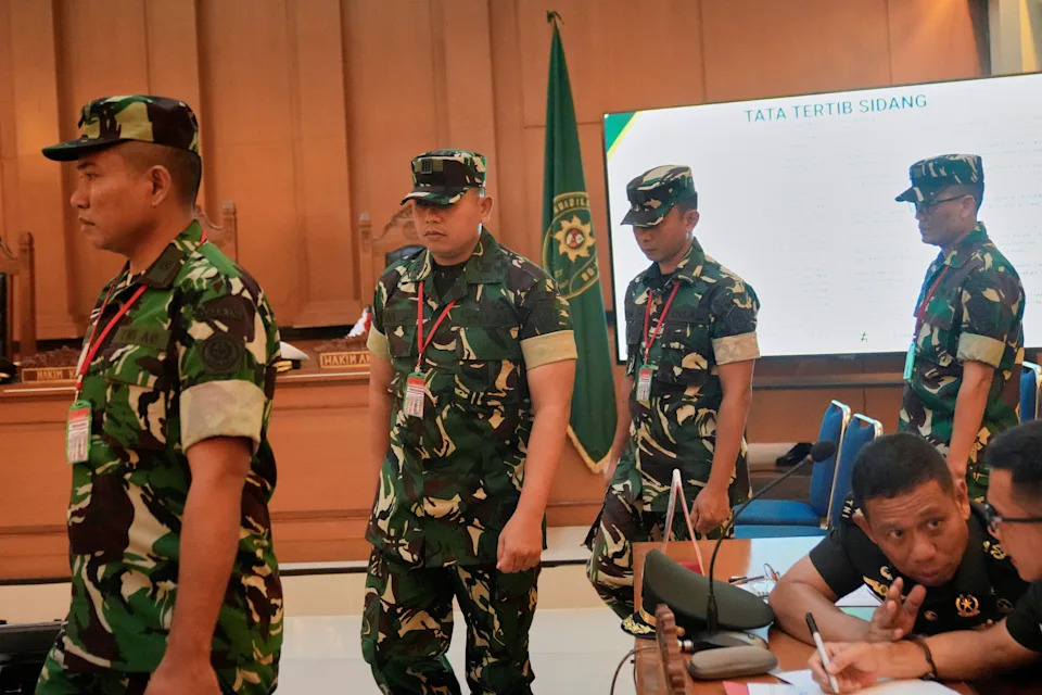 Suđenje u Džakarti: Četvorica pripadnika TNI optužena za napad hlorovodoničnom kiselinom na aktivistu