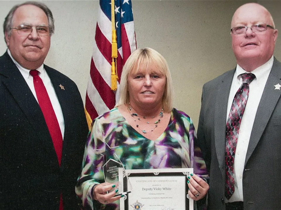 Corrections Officer Vicky White Helped Inmate Casey White Flee — 11-Day Manhunt Ended in a Tragic Crash