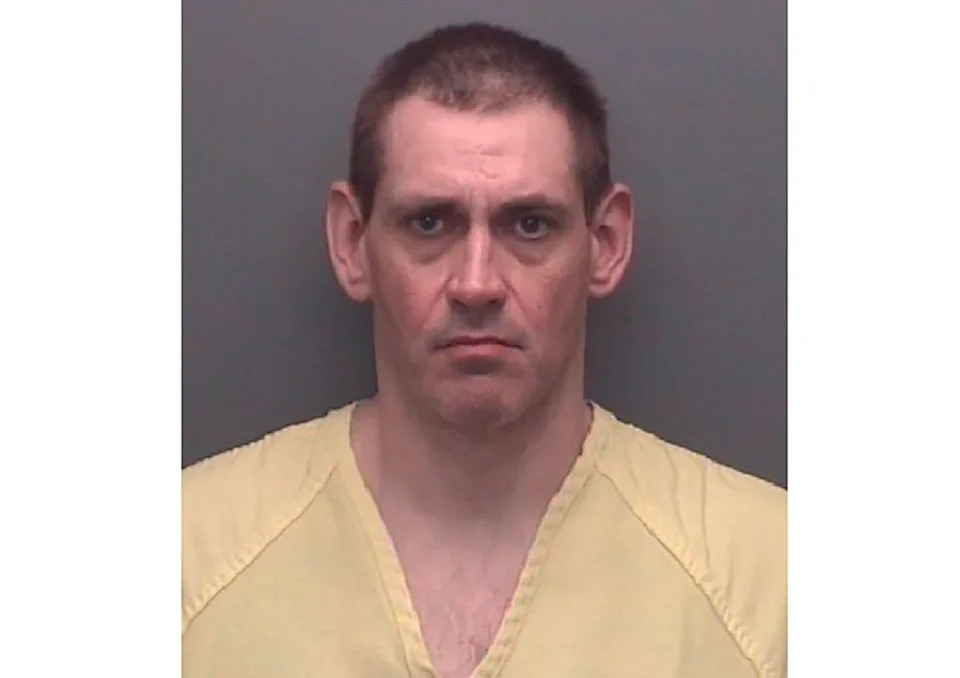 Corrections Officer Vicky White Helped Inmate Casey White Flee — 11-Day Manhunt Ended in a Tragic Crash